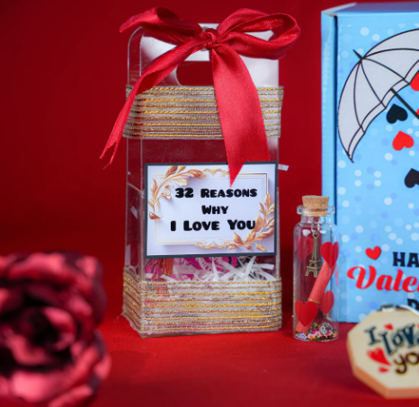 32 Reasons Why I Love You Hamper